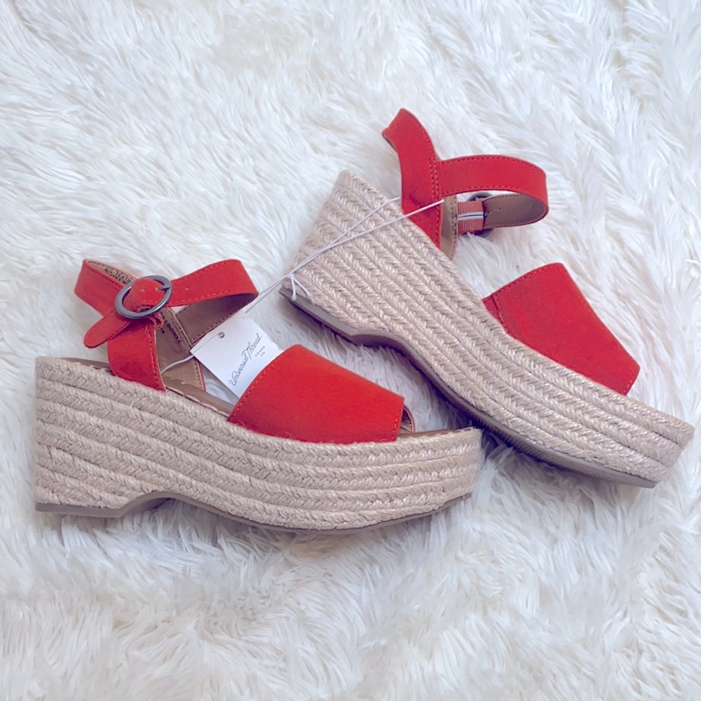 Universal Thread Orange Faux Suede Platform Espadrille Sandals Size 6.5